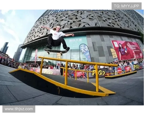 广州飞盘队正世界街舞大赛中的耐力表现引发热议与关注