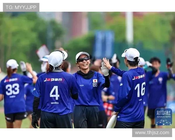 南京飞盘队与武汉飞盘队比赛分析团队协作的重要因为素与表现总结